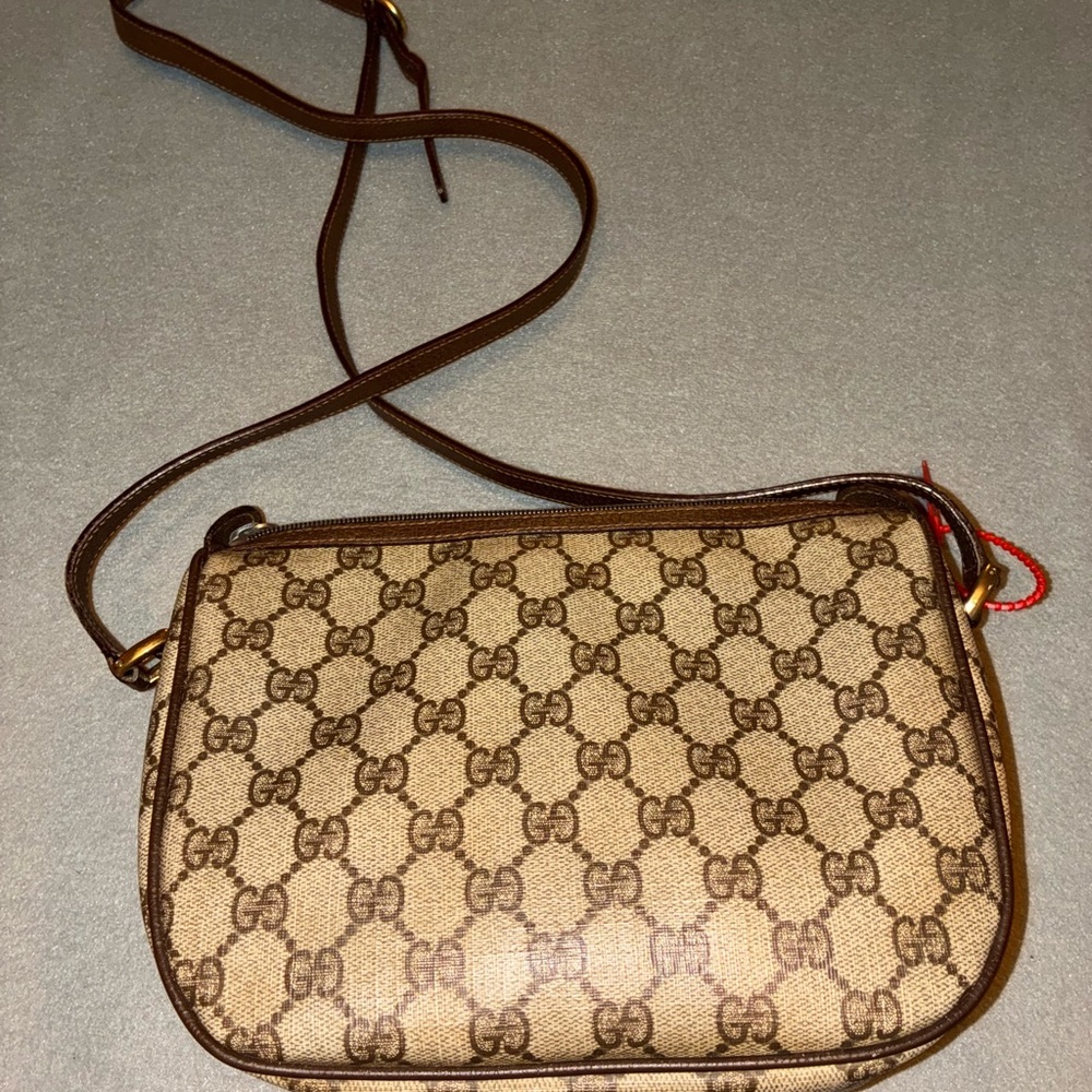 Gucci Monogram Crossbody bag Sherry line Hot Bag! Authentic Great Condition - Picture 8 of 16